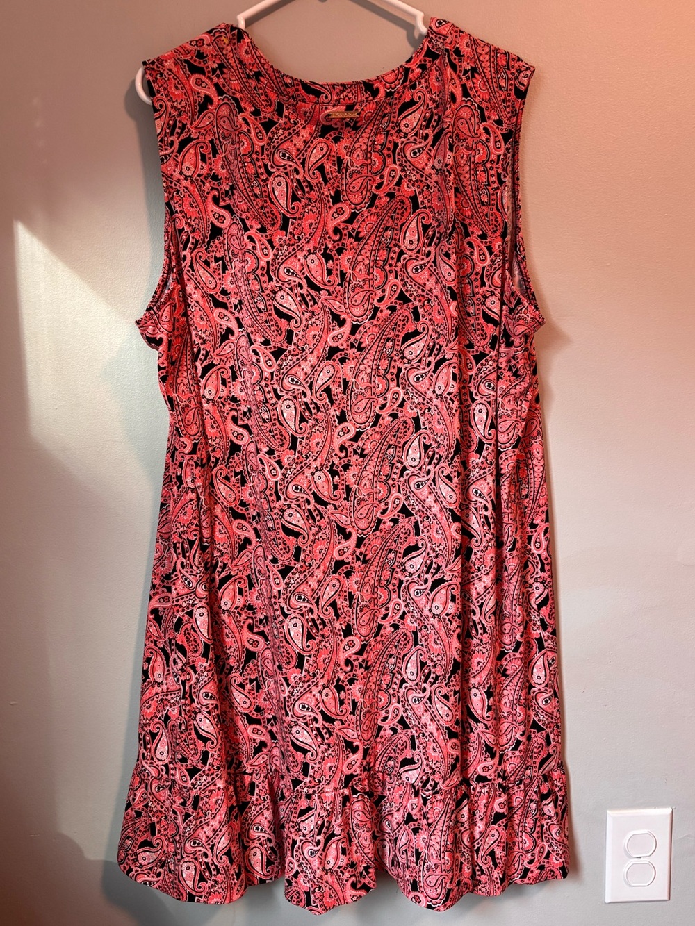 Michael Kors Coral and Black Paisley Sleeveless Dress - Picture 6 of 6